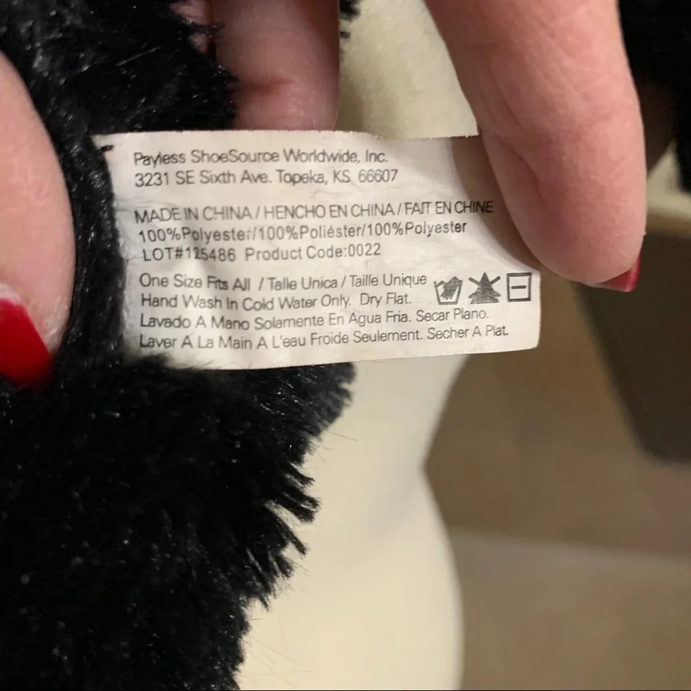 Super soft black faux fur scarf